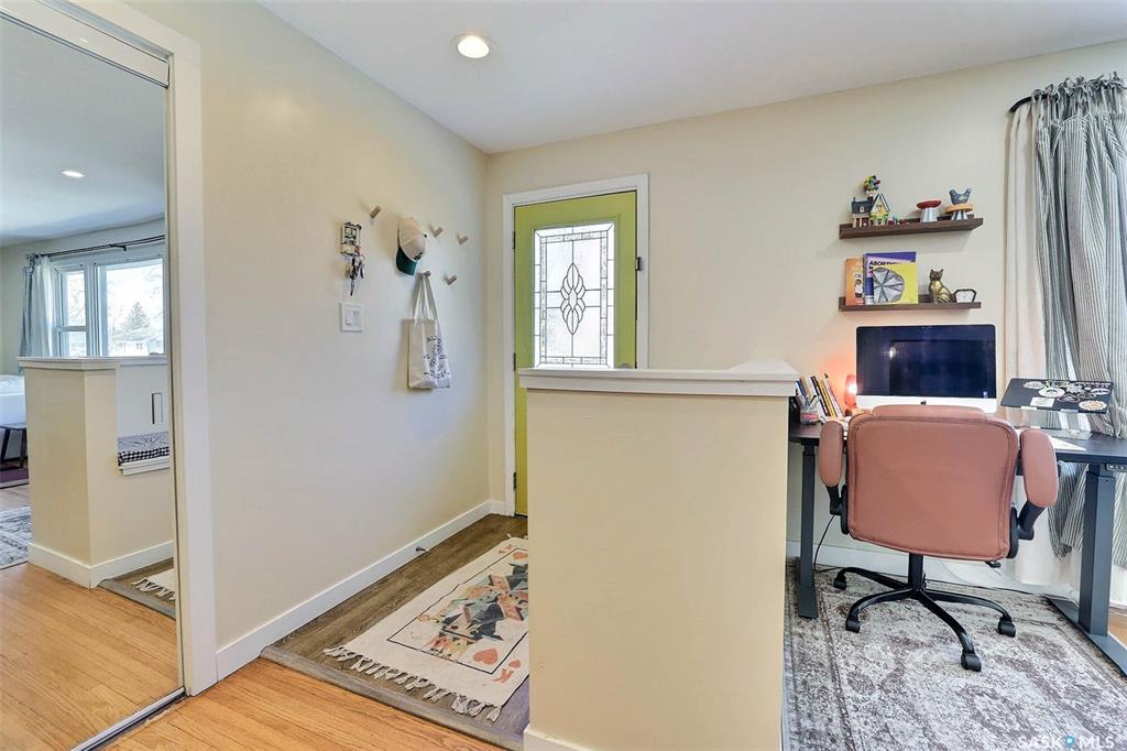 Fourth View of 617 Mullin Avenue E, Arnhem Place, Regina, Saskatchewan, S4N 1E1