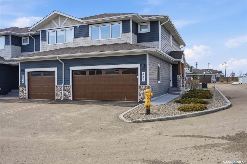 MLS® listing #SK034442 for sale located at 4000 Sandhill Crescent #337