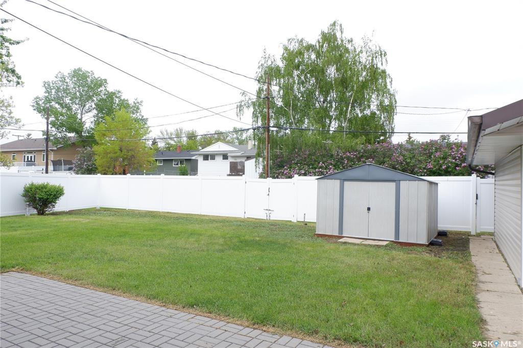 Third View of 116 Empire Place, Assiniboia, Saskatchewan, S0H 0B0