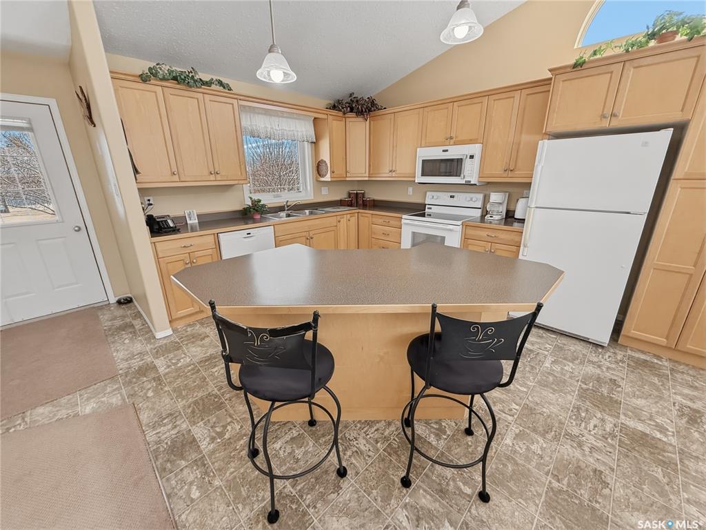 Third View of 530 Palliser Drive, Highland, Swift Current, Saskatchewan, S9H 5C6