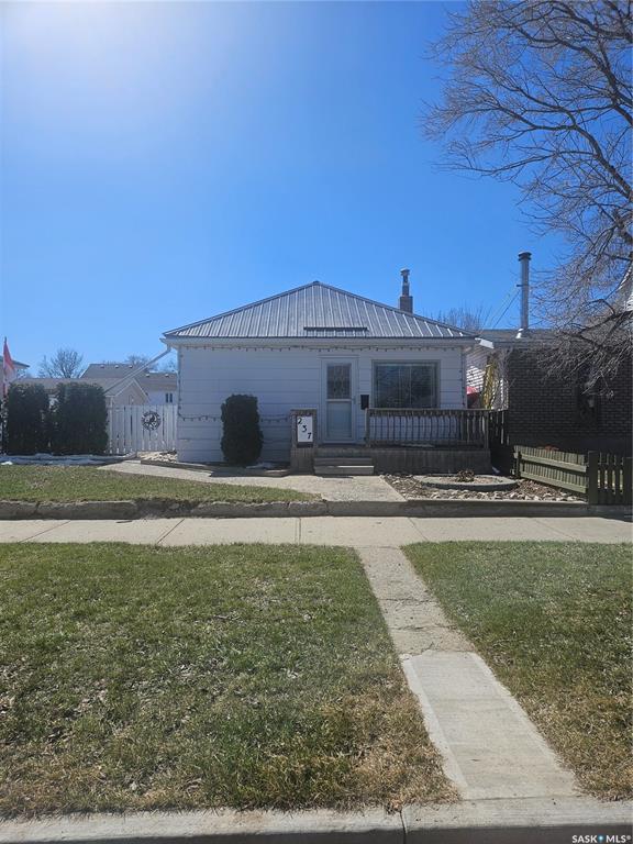 237 Duffield Street W, SK034575, Saskatchewan,