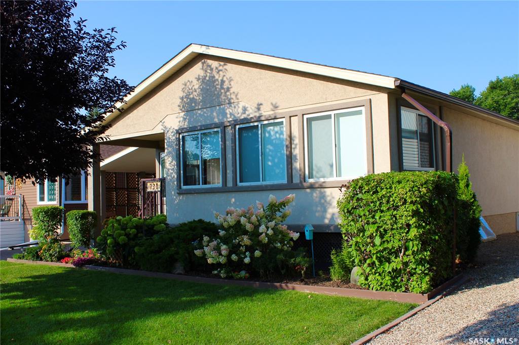 Second View of 730 6th Avenue Ne, North Hill, Swift Current, Saskatchewan, S9H 2M8