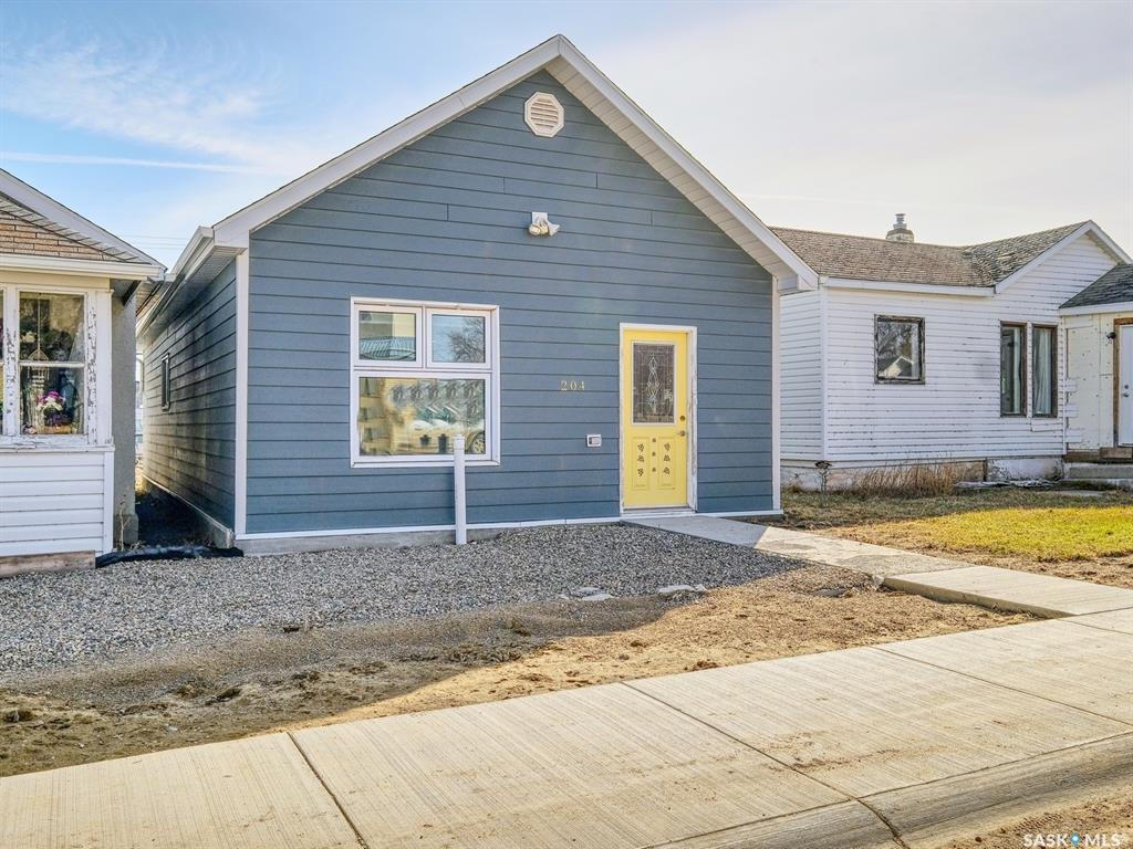 Third View of 204 2nd Avenue W, Biggar, Saskatchewan, S0K 0M0