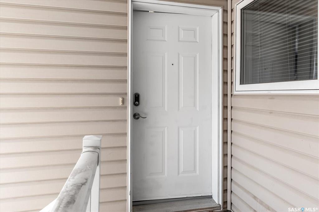 Second View of 4044 Buckingham Drive E, Windsor Park, Regina, Saskatchewan, S4V 3A9