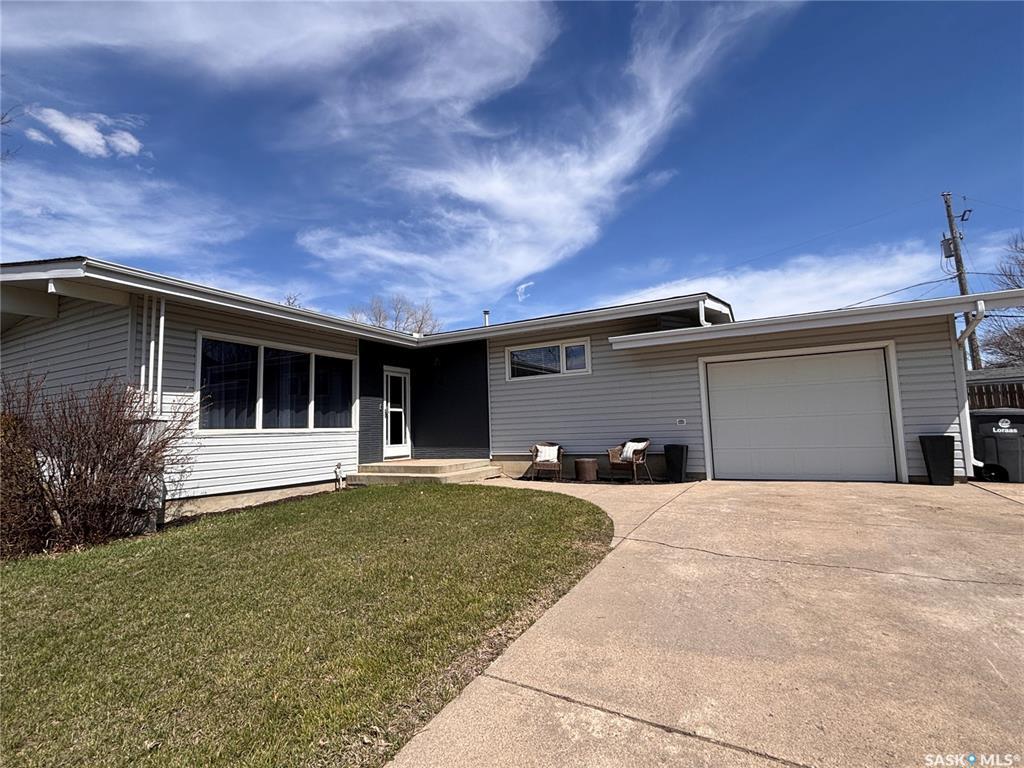 6 Churchill Place, SK034641, Saskatchewan,