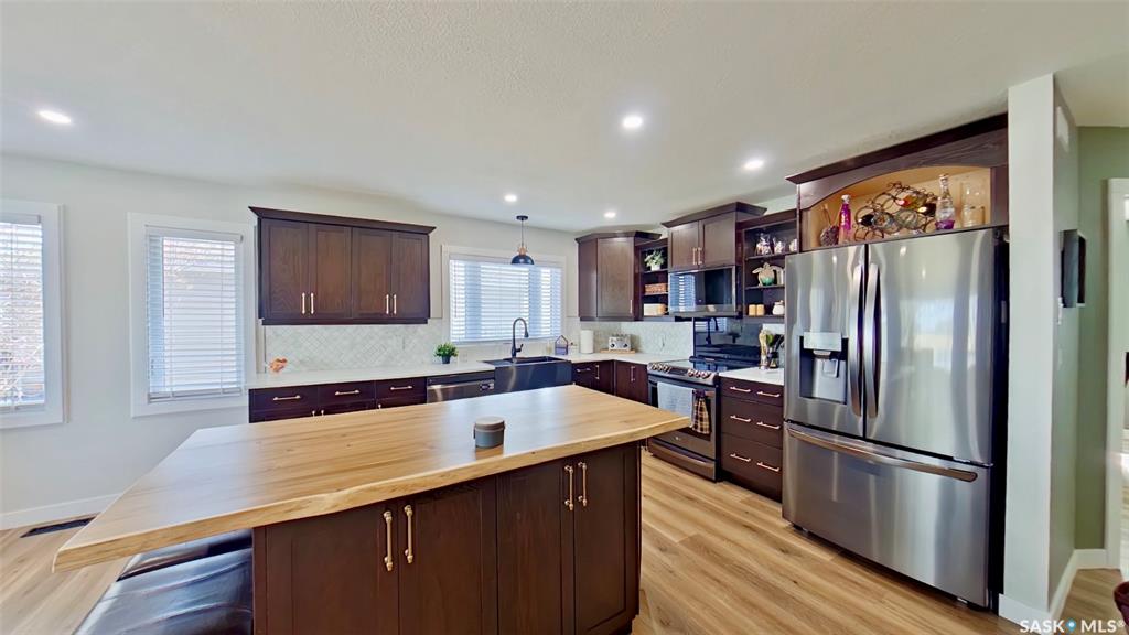 Fifth View of 355 Russell Street, Stoughton, Saskatchewan, S0G 4T0