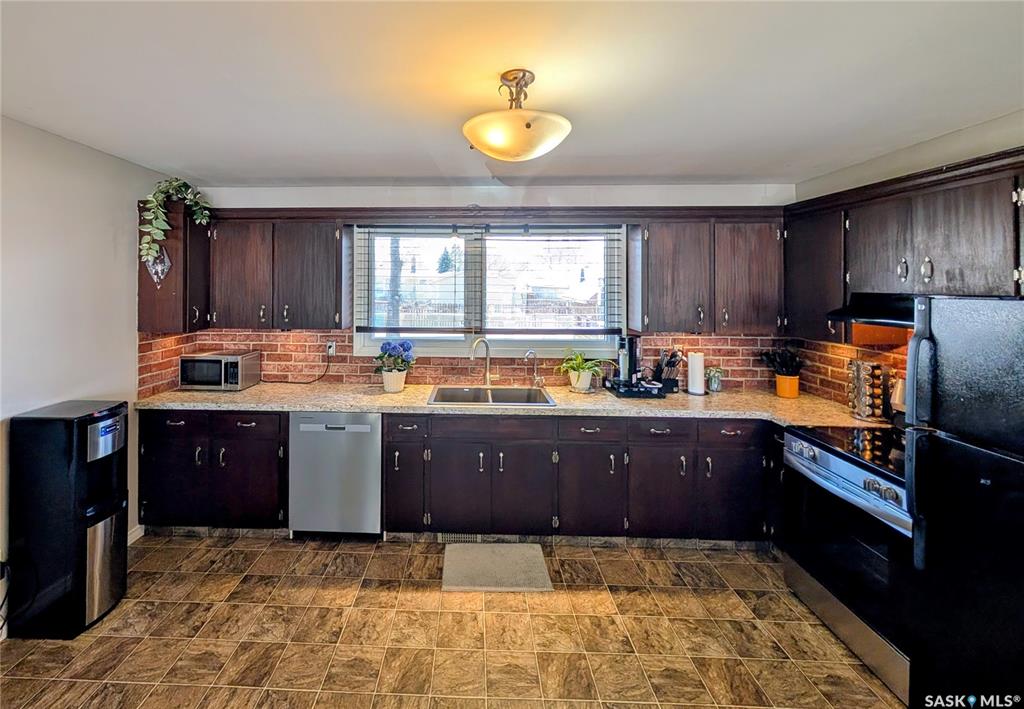 Third View of 102 Mollard Crescent, Mount Royal RG, Regina, Saskatchewan, S4T 6J5