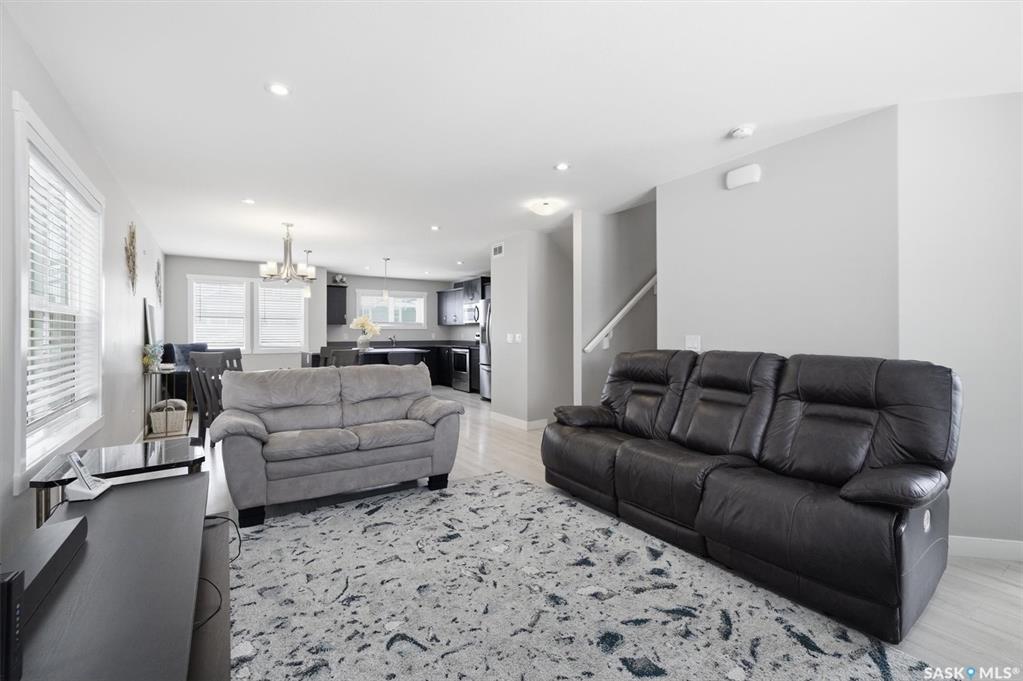 Third View of 315 Dickson Crescent #126, Stonebridge, Saskatoon, Saskatchewan, S7T 0Z1