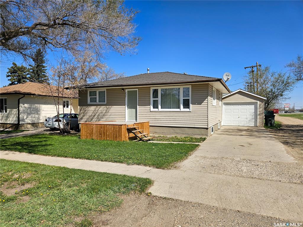207 7th Avenue W, SK034700, Saskatchewan,