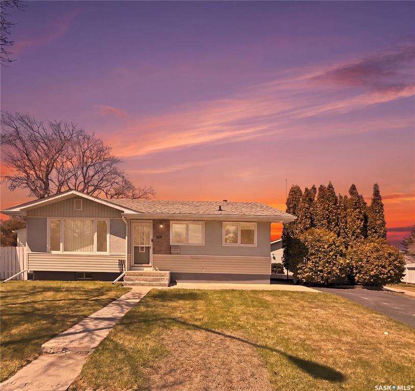 300 Ash Place, SK034711, Saskatchewan,