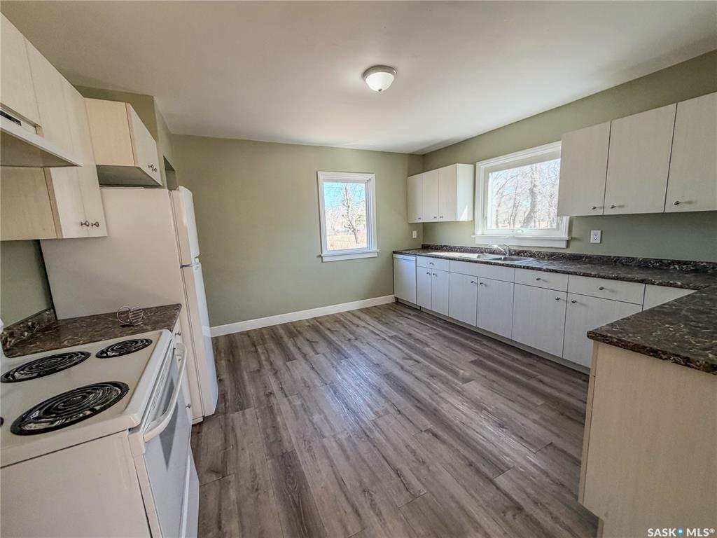 13 Dunlop Street E, SK034712, Saskatchewan,