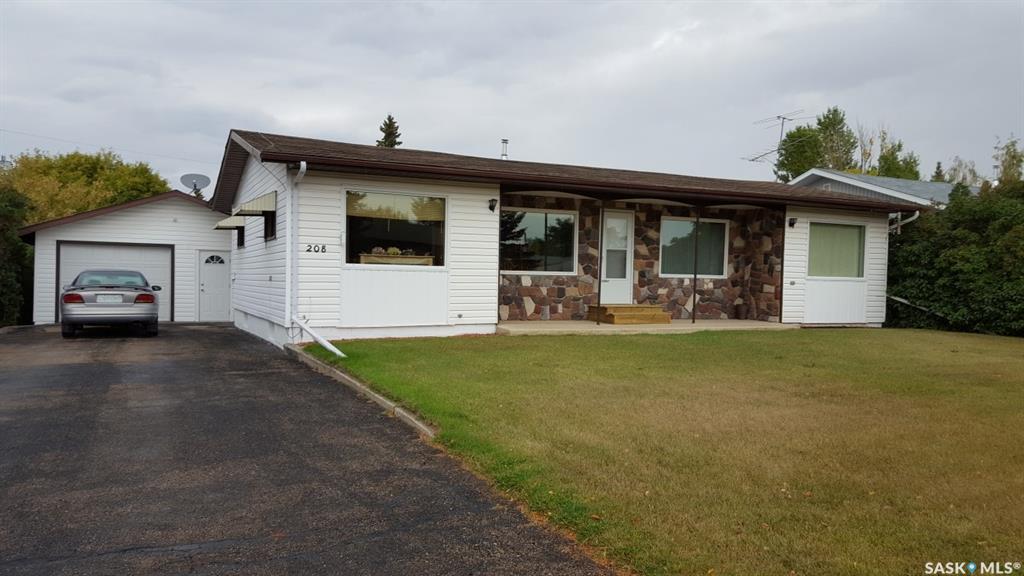 Second View of 208 5th Street S, Wakaw, Saskatchewan, S0K 4P0
