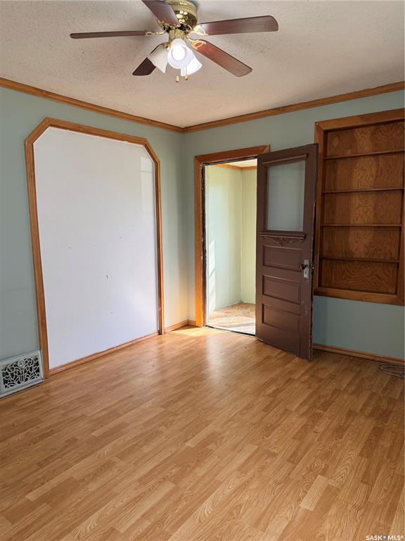 Fourth View of 573 Centre Street, Shaunavon, Saskatchewan, S0N 2M0