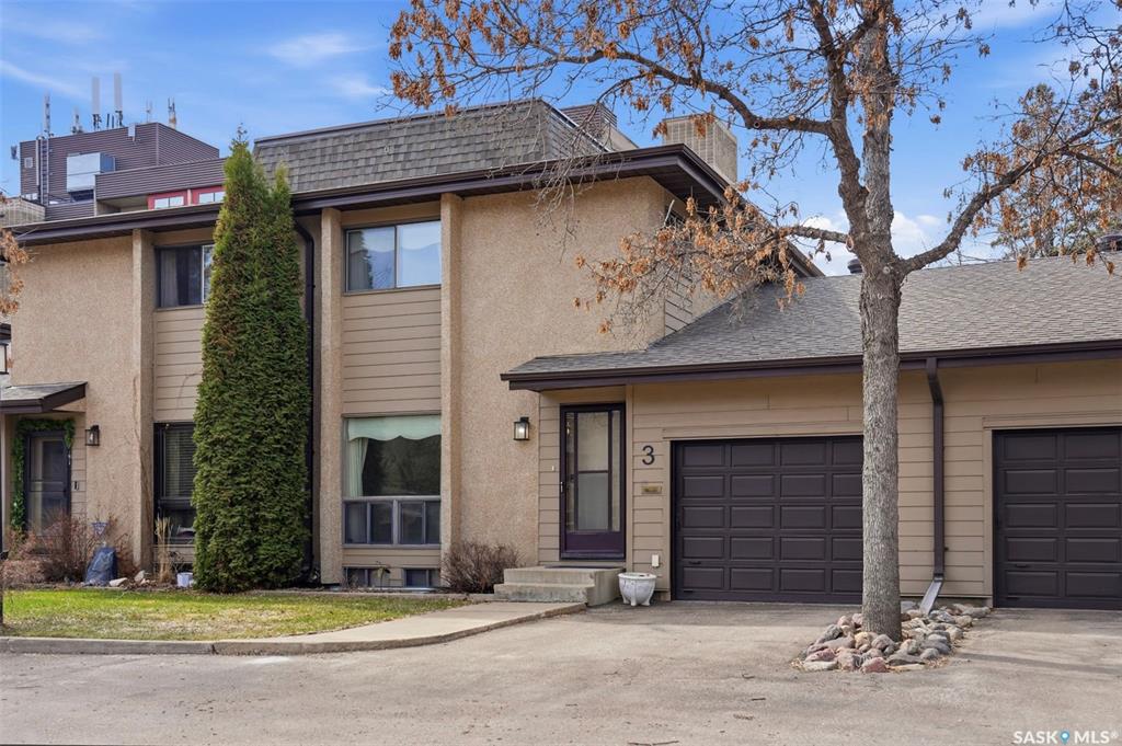 Second View of 425 Pinehouse Drive #3, River Heights SA, Saskatoon, Saskatchewan, S7K 5R2