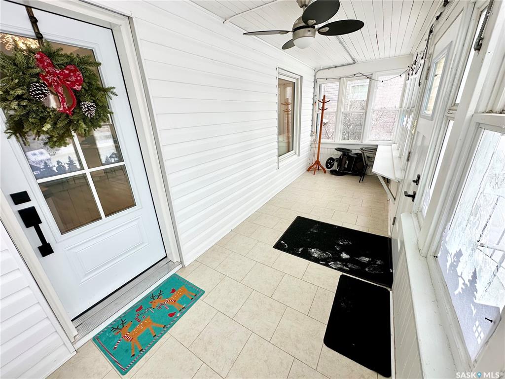 Third View of 416 3rd Street Se, Weyburn, Saskatchewan, S4H 2C8