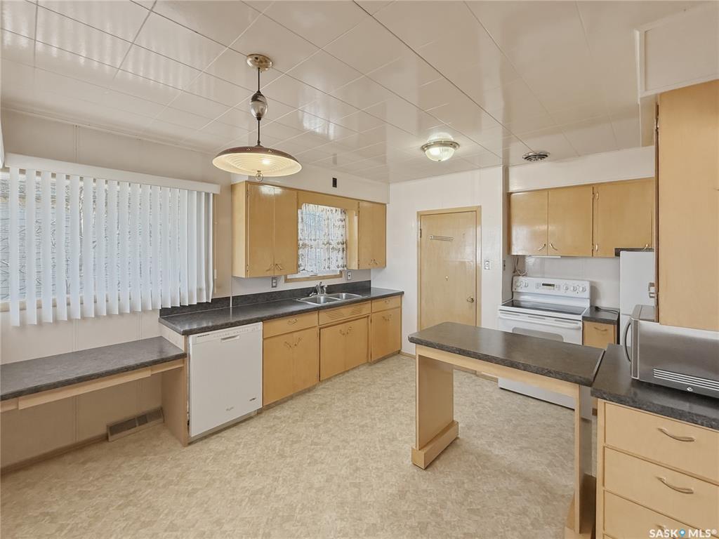 Fifth View of 316 Dennis Street, Herbert, Saskatchewan, S0H 2A0