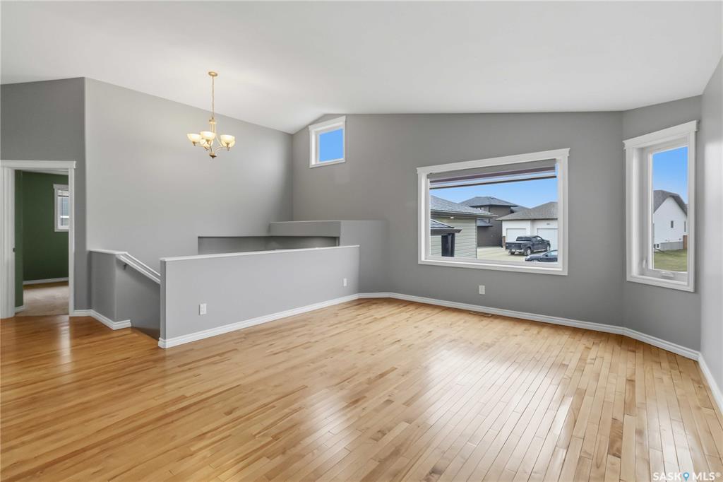 Third View of 203 Kinloch Crescent, Parkridge SA, Saskatoon, Saskatchewan, S7M 2W9
