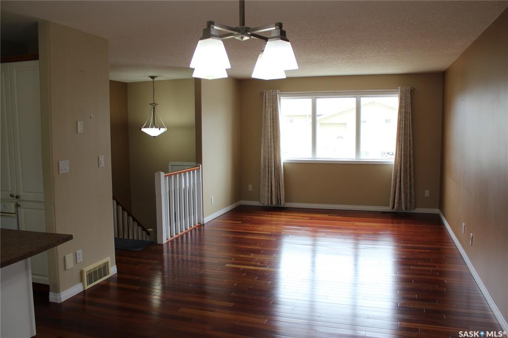 Fifth View of 491 Bannatyne Avenue #12, Estevan, Saskatchewan, S4A 2X3