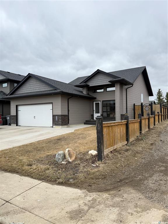 501 Redwood Crescent, SK034833, Saskatchewan,