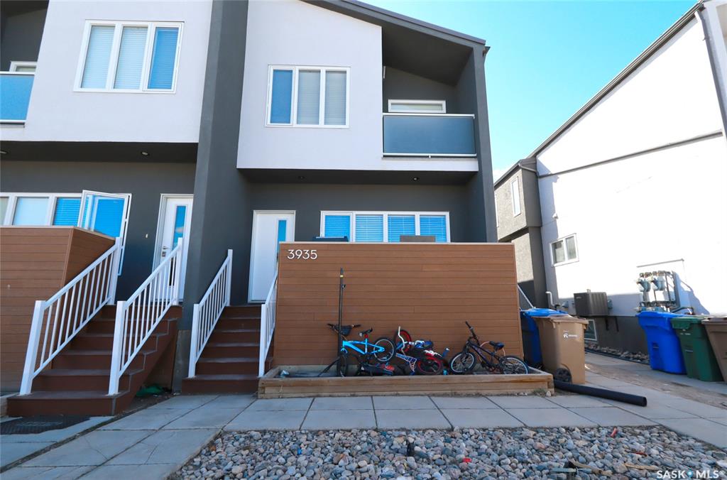 MLS® listing #SK034835 for sale located at 3935 James Hill Road