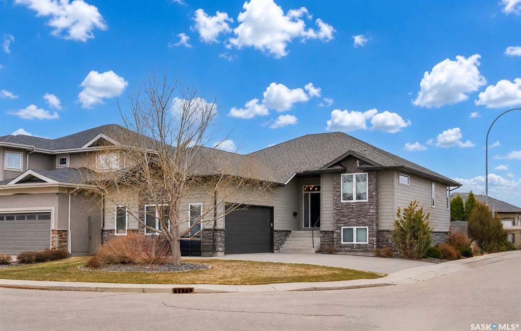 303 Brookmore Crescent, SK034841, Saskatchewan,