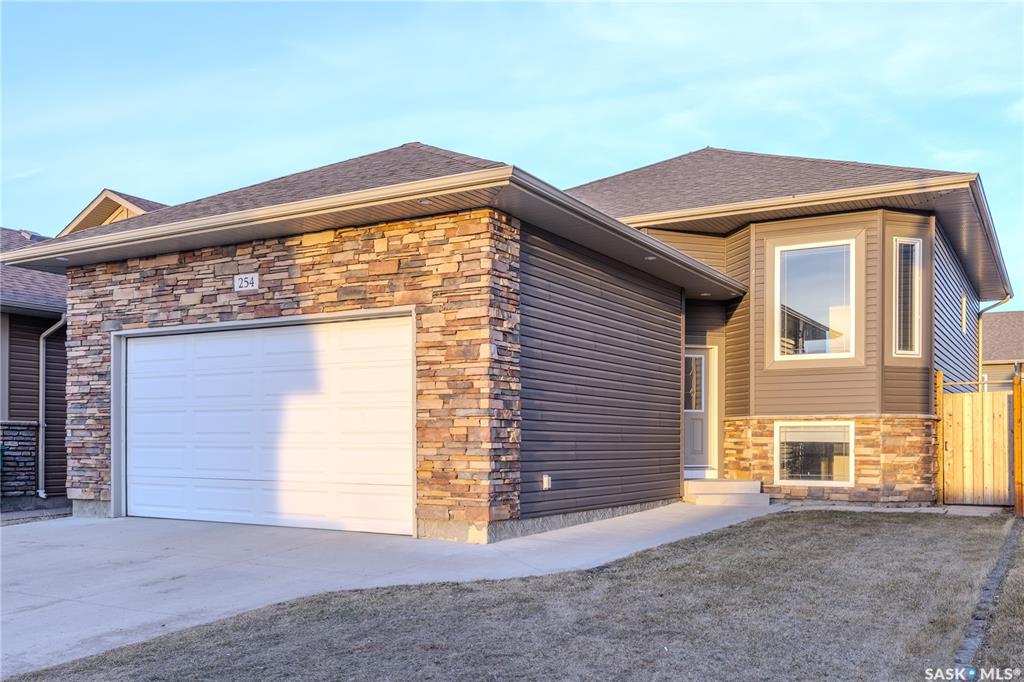 254 Macinnes Street, SK034850, Saskatchewan,