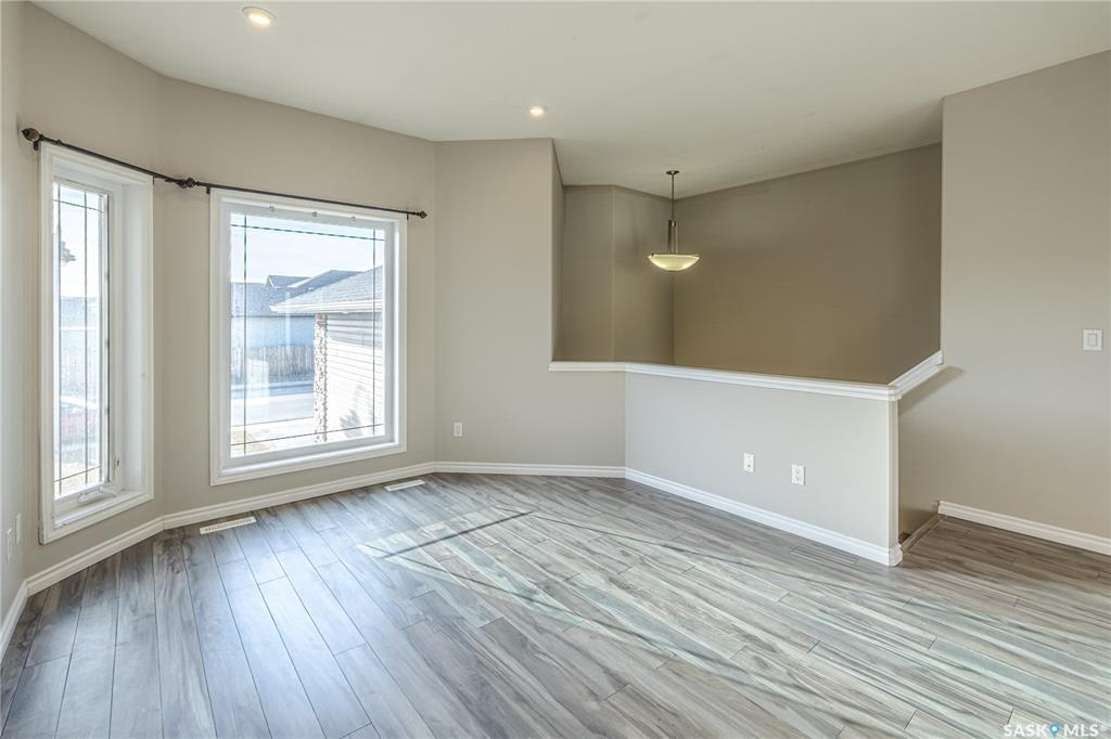 Fourth View of 254 Macinnes Street, Stonebridge, Saskatoon, Saskatchewan, S7T 0T2