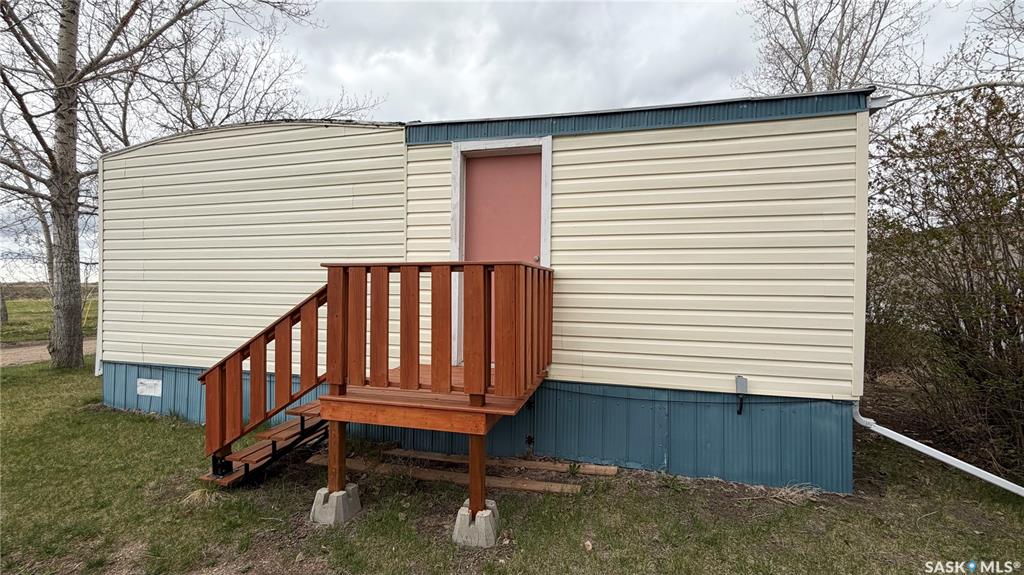 Fifth View of 31 Cypress Mobile Home Park, Maple Creek, Saskatchewan, S0N 1N0