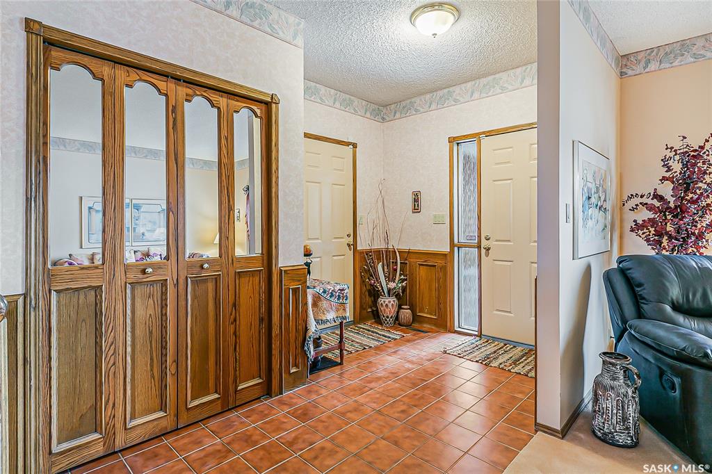 Second View of 3311 Robinson Street, Lakeview RG, Regina, Saskatchewan, S4S 1V9