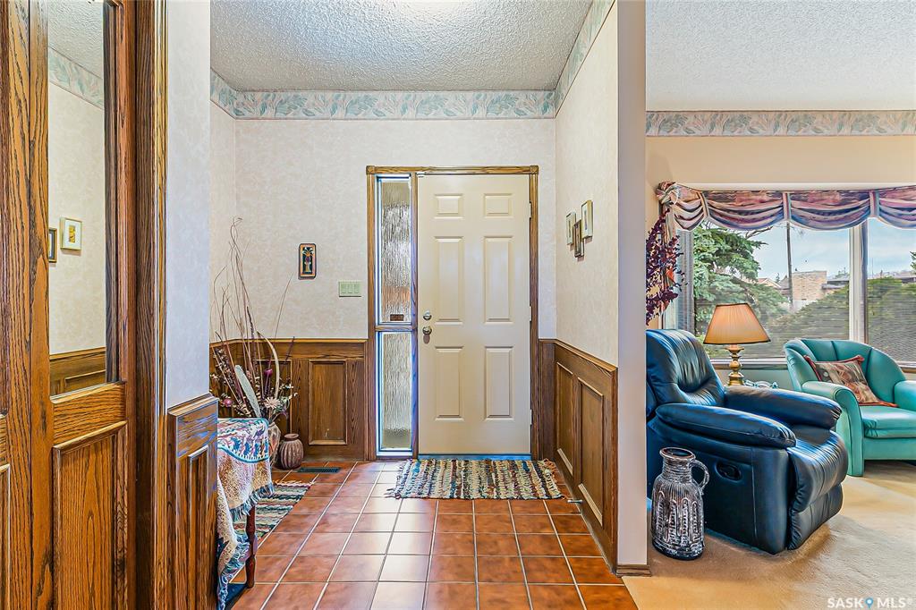 Third View of 3311 Robinson Street, Lakeview RG, Regina, Saskatchewan, S4S 1V9