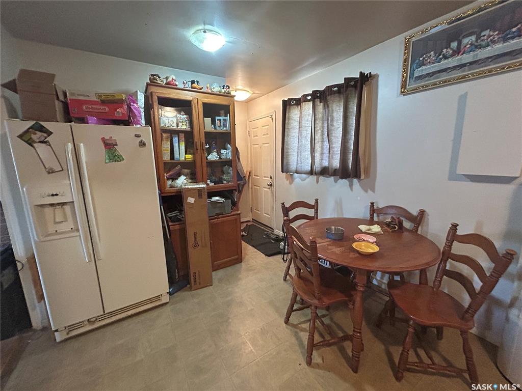 Fourth View of 514 W Avenue S, Pleasant Hill, Saskatoon, Saskatchewan, S7M 3G8
