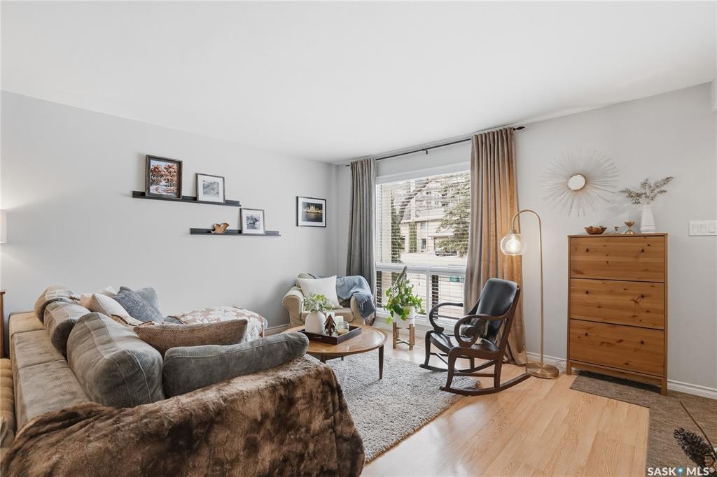 Fourth View of 425 Pinehouse Drive #16, River Heights SA, Saskatoon, Saskatchewan, S7K 5K2