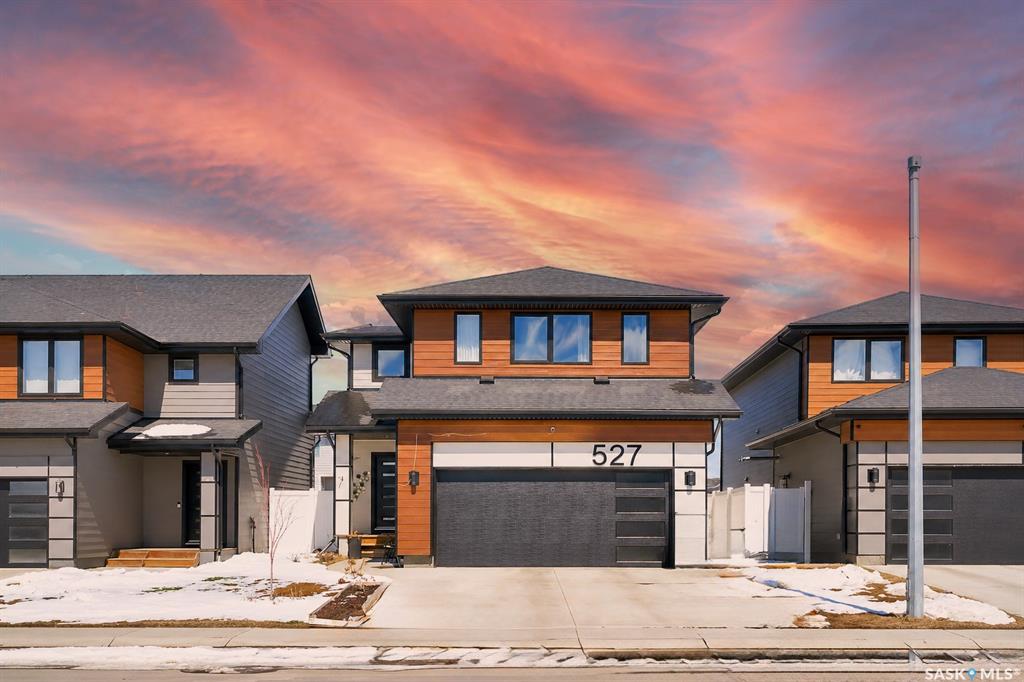 527 Keith Turn, SK034904, Saskatchewan,