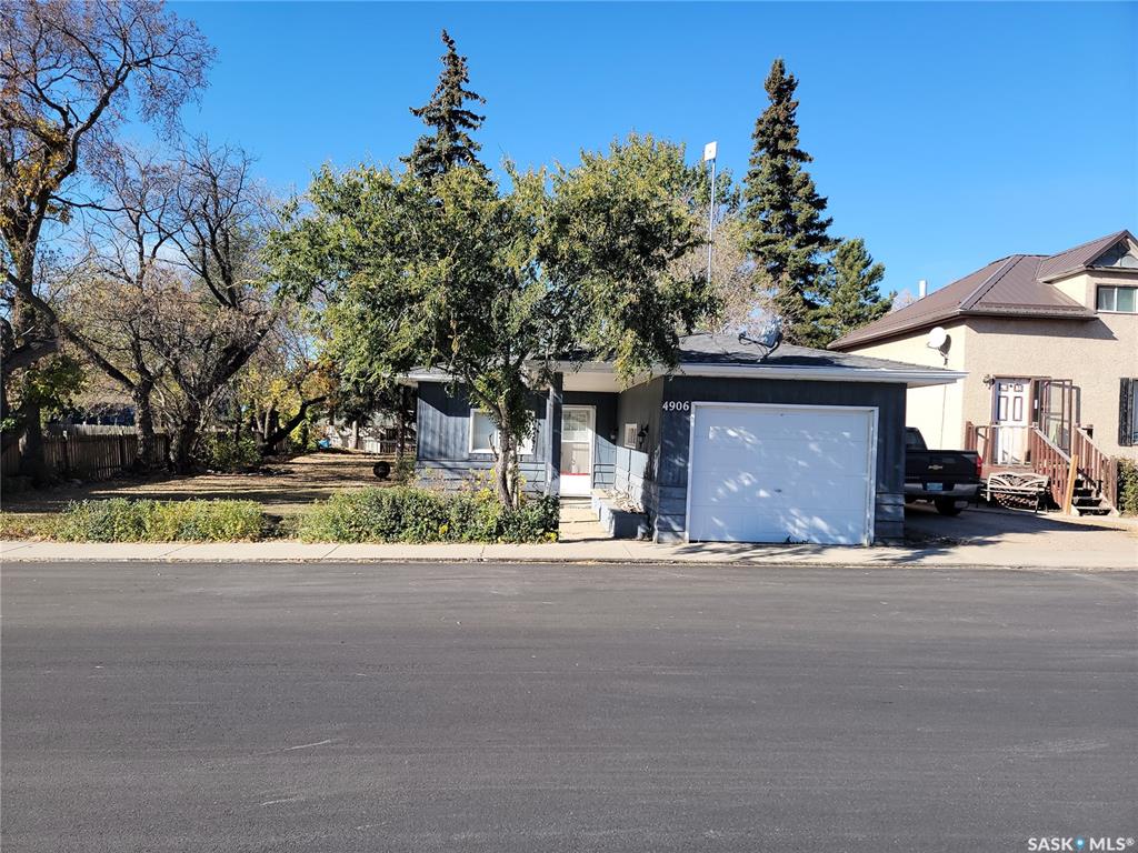 Second View of 4906 52nd Street, Macklin, Saskatchewan, S0L 2C0