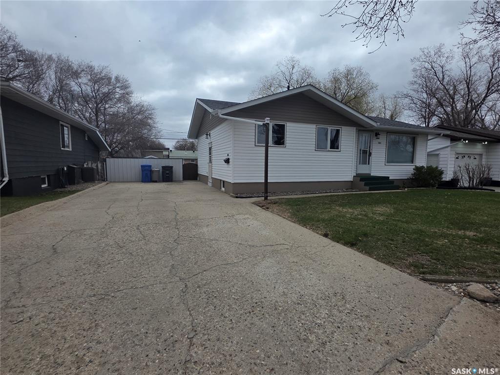 Third View of 1841 Gibbs Road, Pleasantdale, Estevan, Saskatchewan, S4A 1Y1