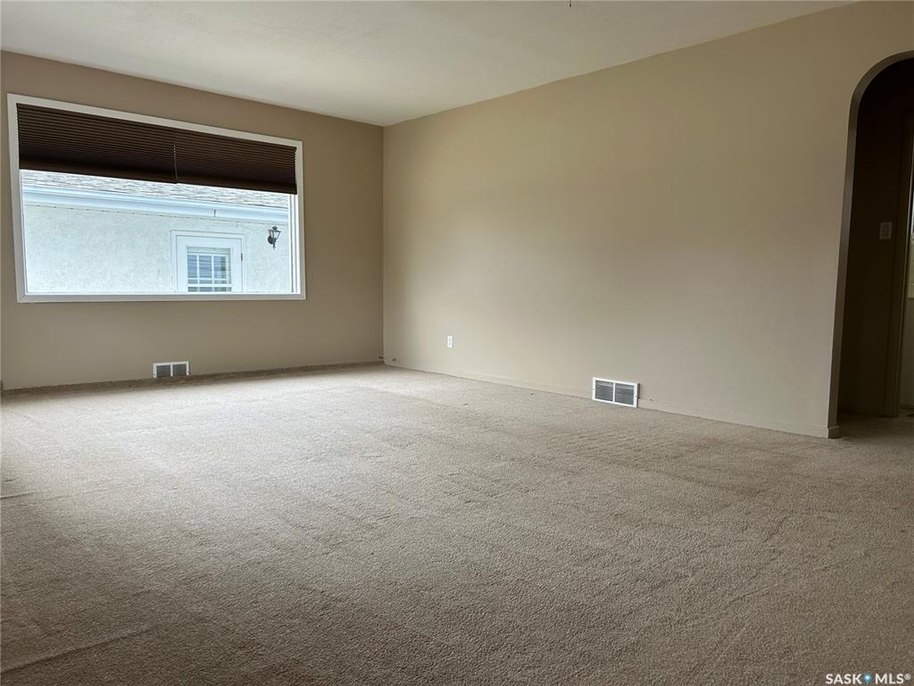 Third View of 1809 2nd Street, Westview EV, Estevan, Saskatchewan, S4A 0N4