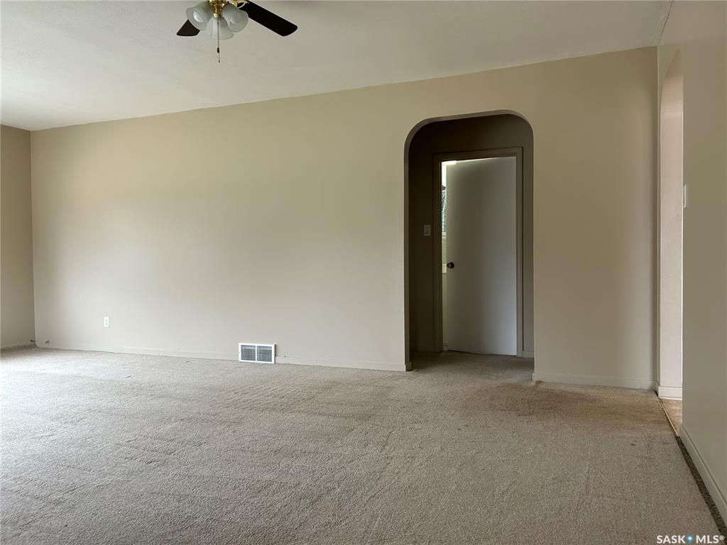 Fourth View of 1809 2nd Street, Westview EV, Estevan, Saskatchewan, S4A 0N4