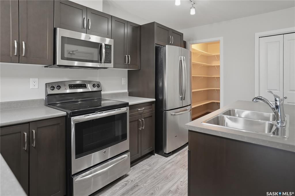 Fifth View of 2452 Killdeer Drive #201, Killdeer Park, North Battleford, Saskatchewan, S9A 3T5