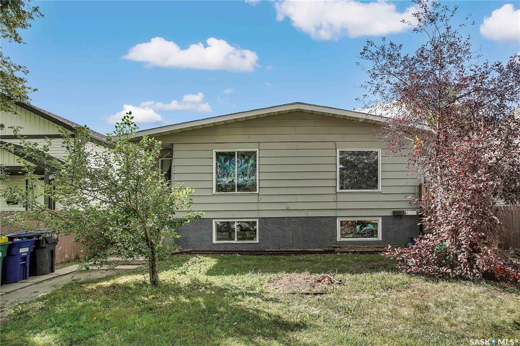 327 S Avenue S, SK034999, Saskatchewan,