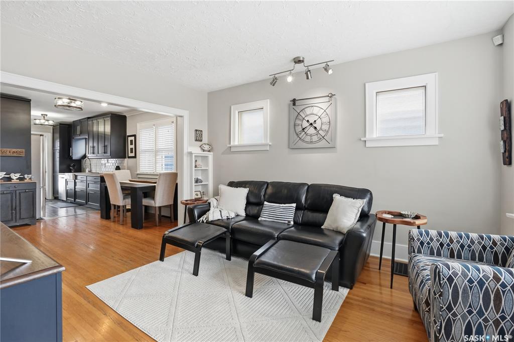 Fifth View of 2155 Queen Street, Cathedral RG, Regina, Saskatchewan, S4T 4C4