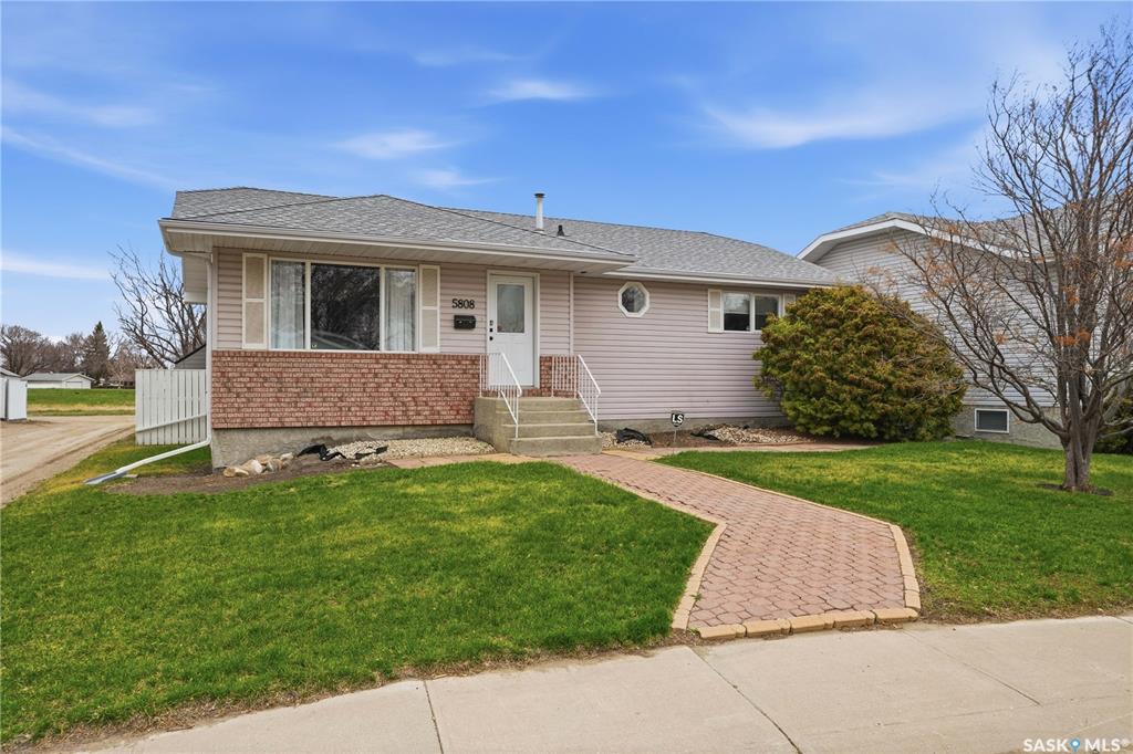 5808 Mckinley Avenue, SK035040, Saskatchewan,