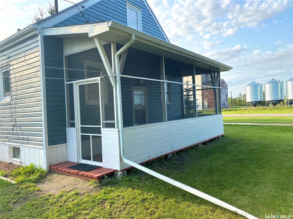 Fifth View of 325 Grout Street, Lemberg, Saskatchewan, S0A 2B0