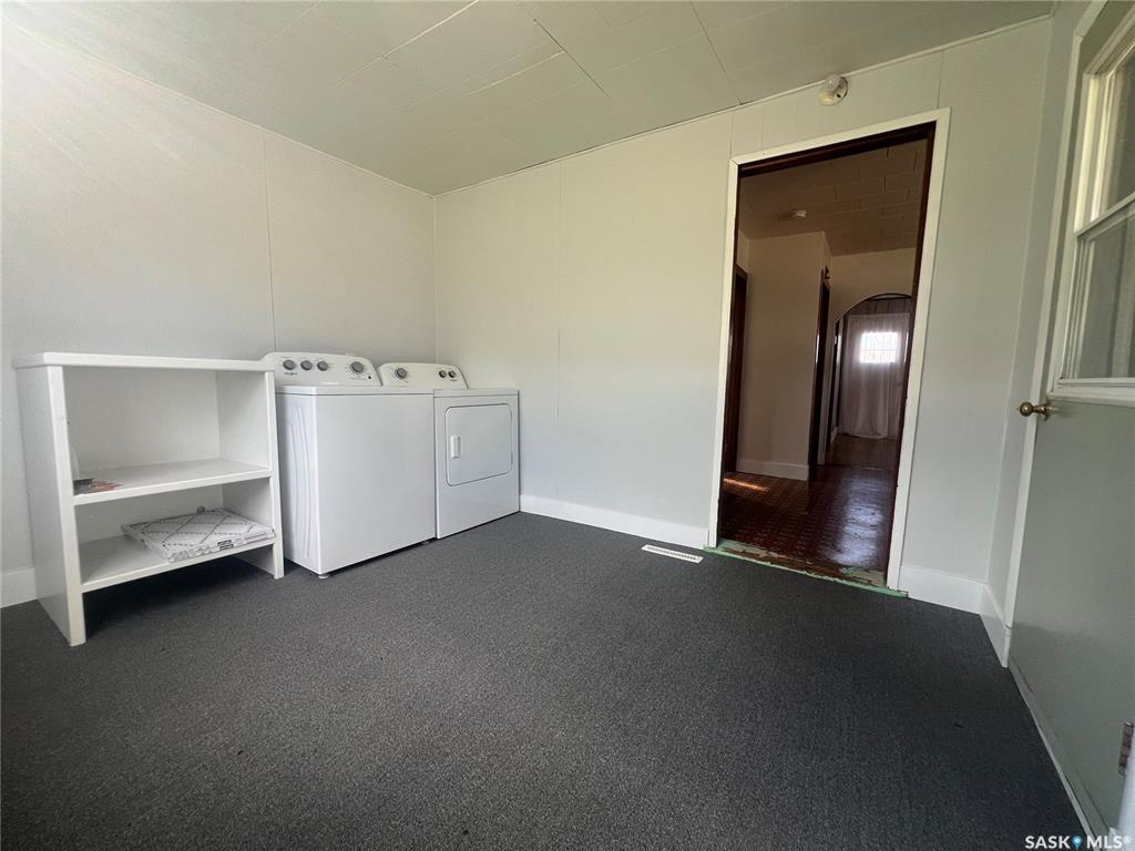 Fourth View of 301 Gonczy Avenue, Esterhazy, Saskatchewan, S0A 0X0