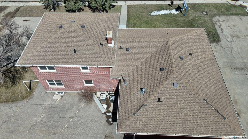 Fourth View of 300 302 8th Avenue W, Kindersley, Saskatchewan, S0L 1S0