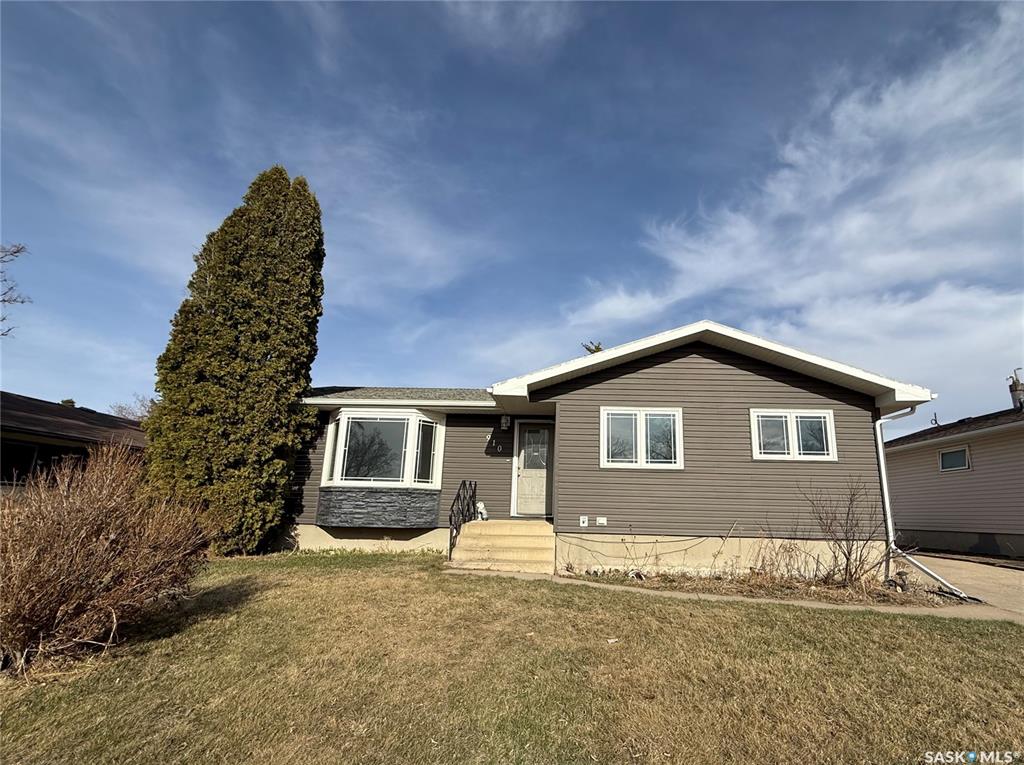 910 8th Street W, SK035110, Saskatchewan,