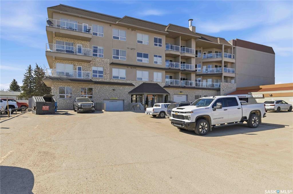 Second View of 227 Pinehouse Drive #204, Lawson Heights, Saskatoon, Saskatchewan, S7K 6N9