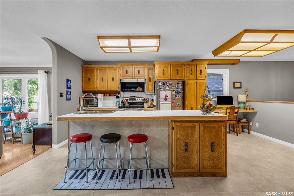 Fifth View of 1534 9th Avenue N, North Park, Saskatoon, Saskatchewan, S7K 2Z7
