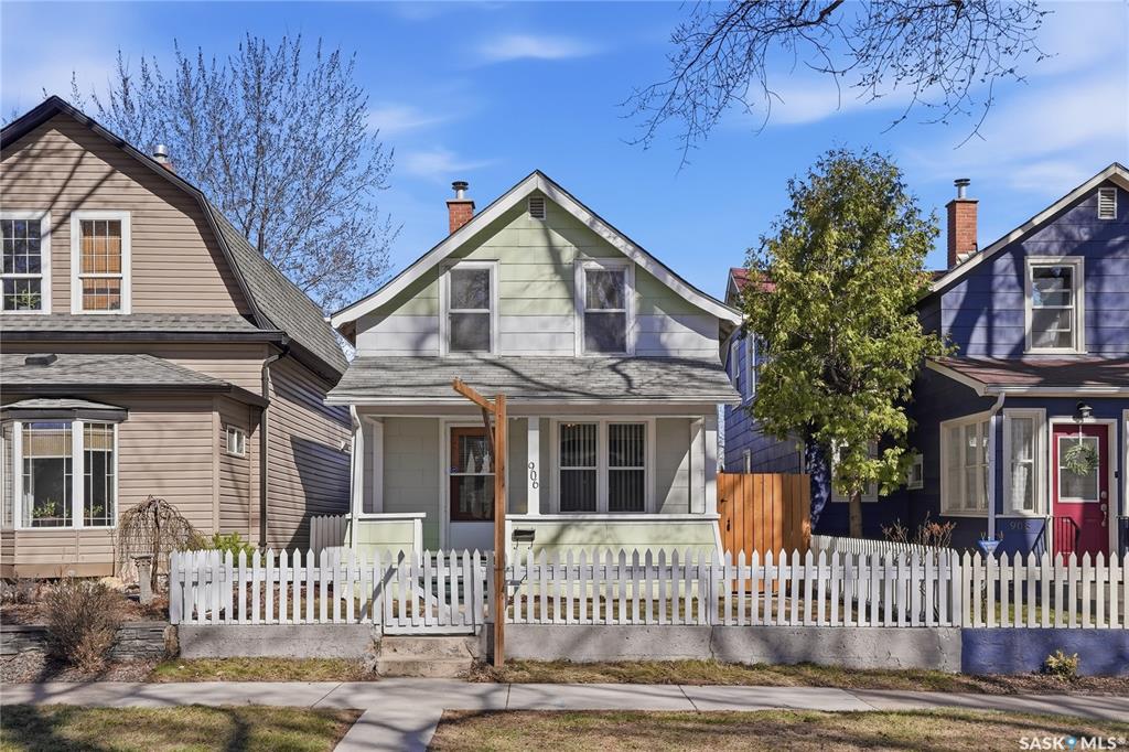 906 I Avenue S, SK035167, Saskatchewan,