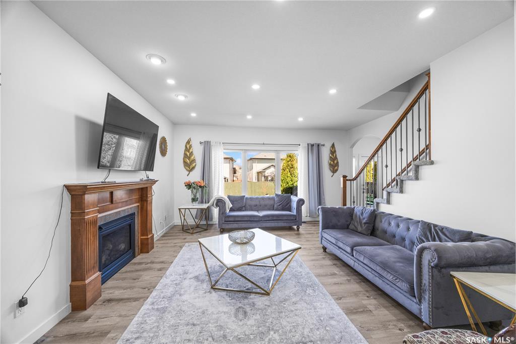 Fifth View of 222 Stepney Crescent, Stonebridge, Saskatoon, Saskatchewan, S7T 0A5