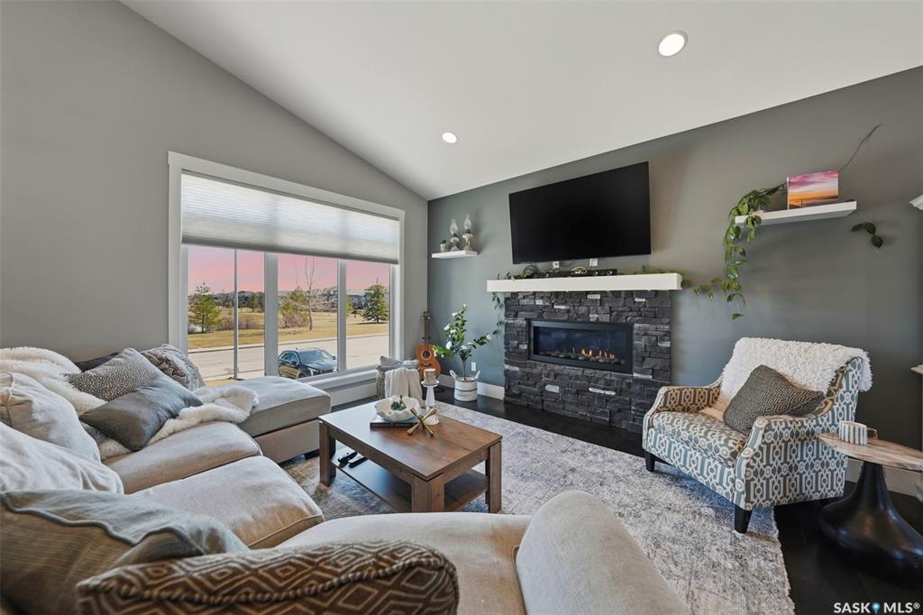 Second View of 407 Silver Birch Lane, Warman, Saskatchewan, S0K 4S2